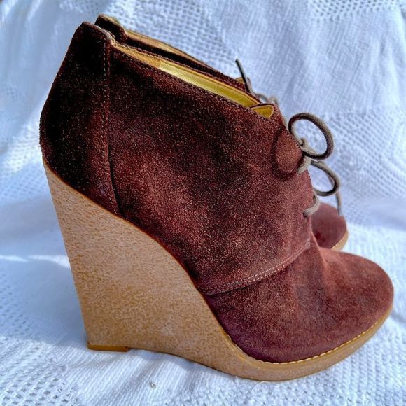 ENZO ANGIOLINI  EAFLORY suede wedge booties rubber‎ wedges - Picture 1 of 14